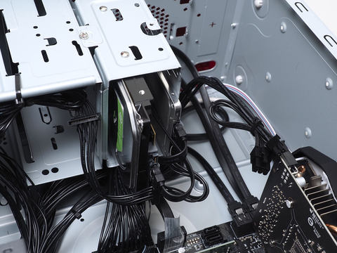 Hothotレビュー】GTX 1060搭載で9万円台のゲーミングPC、パソコン工房