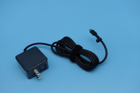 Hothotレビュー】着脱式でペン内蔵が魅力のChromebook。今日発売のASUS