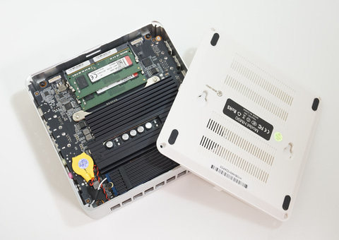 Hothotレビュー】8コアRyzenを載せた小型PC「MINISFORUM EliteMini