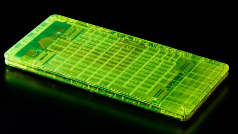 ポメラに透明筐体の250台限定カラー「DM250XY Crystal Neon Yellow