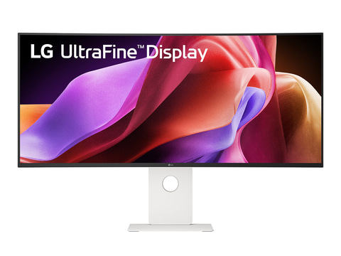 LG、世界初のThunderbolt 5対応5K2Kモニター「UltraFine 40WT95UF
