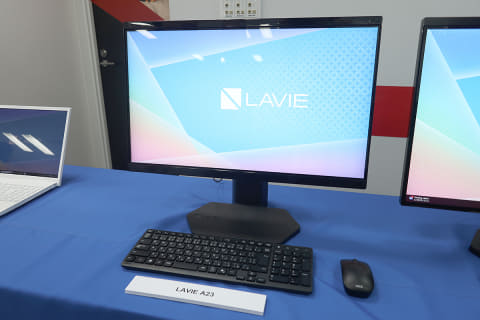 いいじゃないか、光学ドライブ付きの16型ノート。NEC PCから - PC Watch