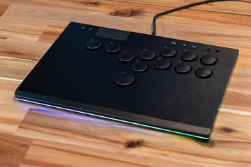 ホリ、脱着可能な拡張ボタンを搭載したレバーレスアケコン - PC Watch