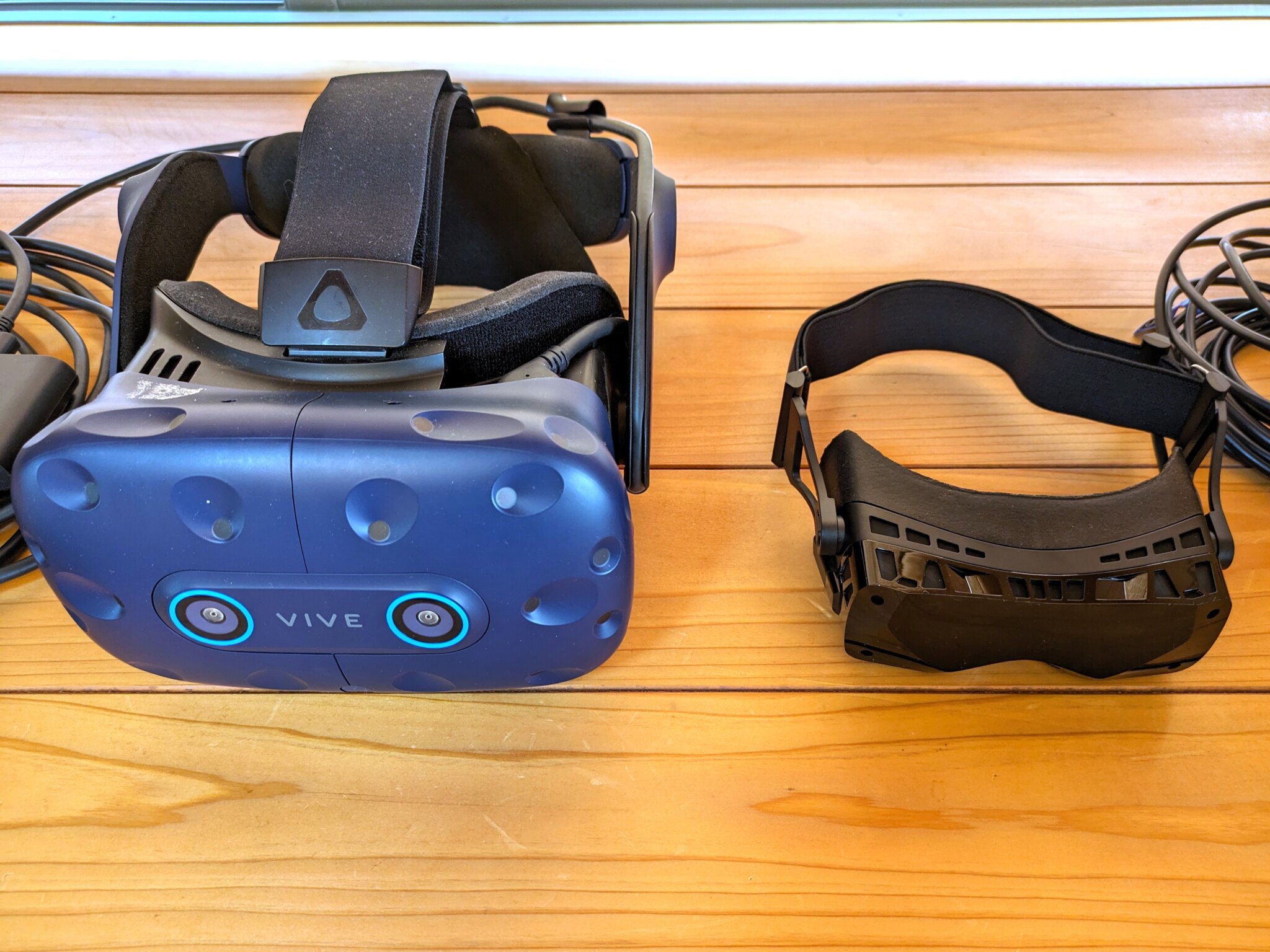 PC VR「Bigscreen Beyond」開封の儀＆レビュー 超小型・軽量なニュー