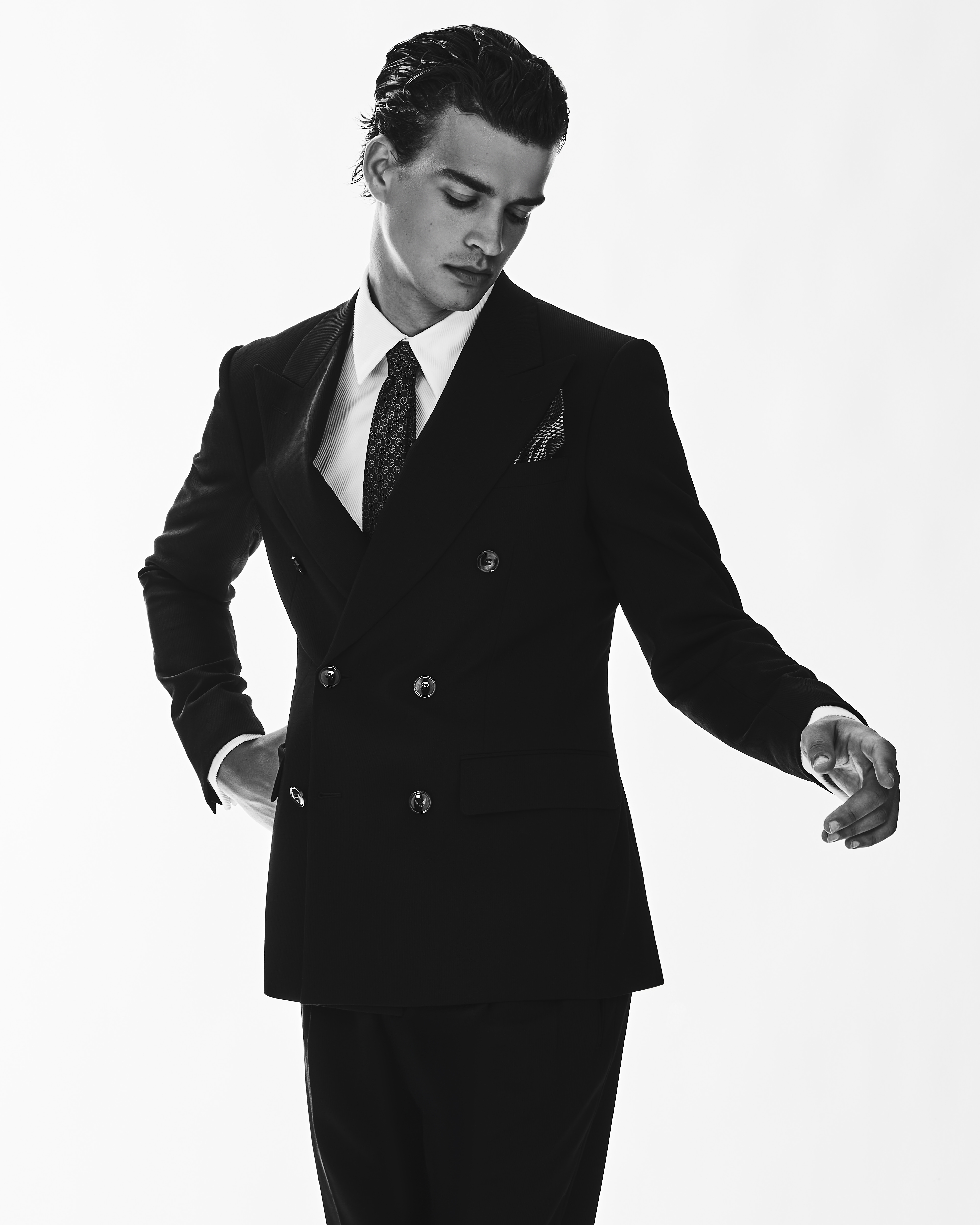 ロイヤルライン ダブルブレストスーツ ウールクレープ グログラン