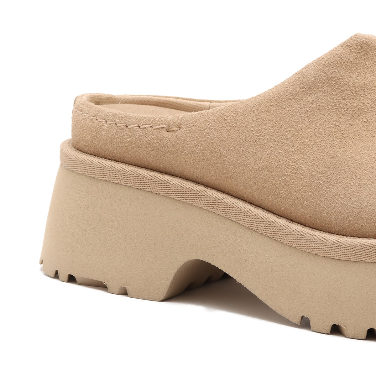 UGG NEW HEIGHTS CLOG BEIGE（アグ ニューヘイツ クロッグ-ベージュ