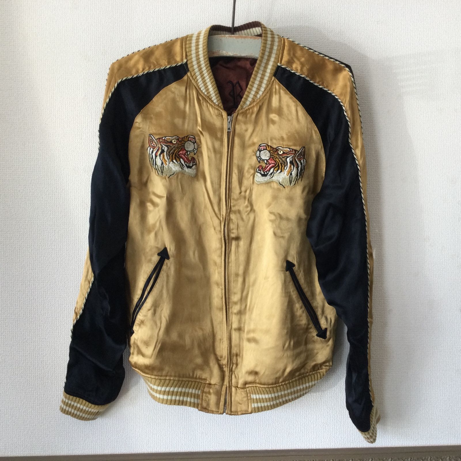 11045 AVIREX アヴィレックス 虎 スカル 刺繍 リバーシブル スカジャン