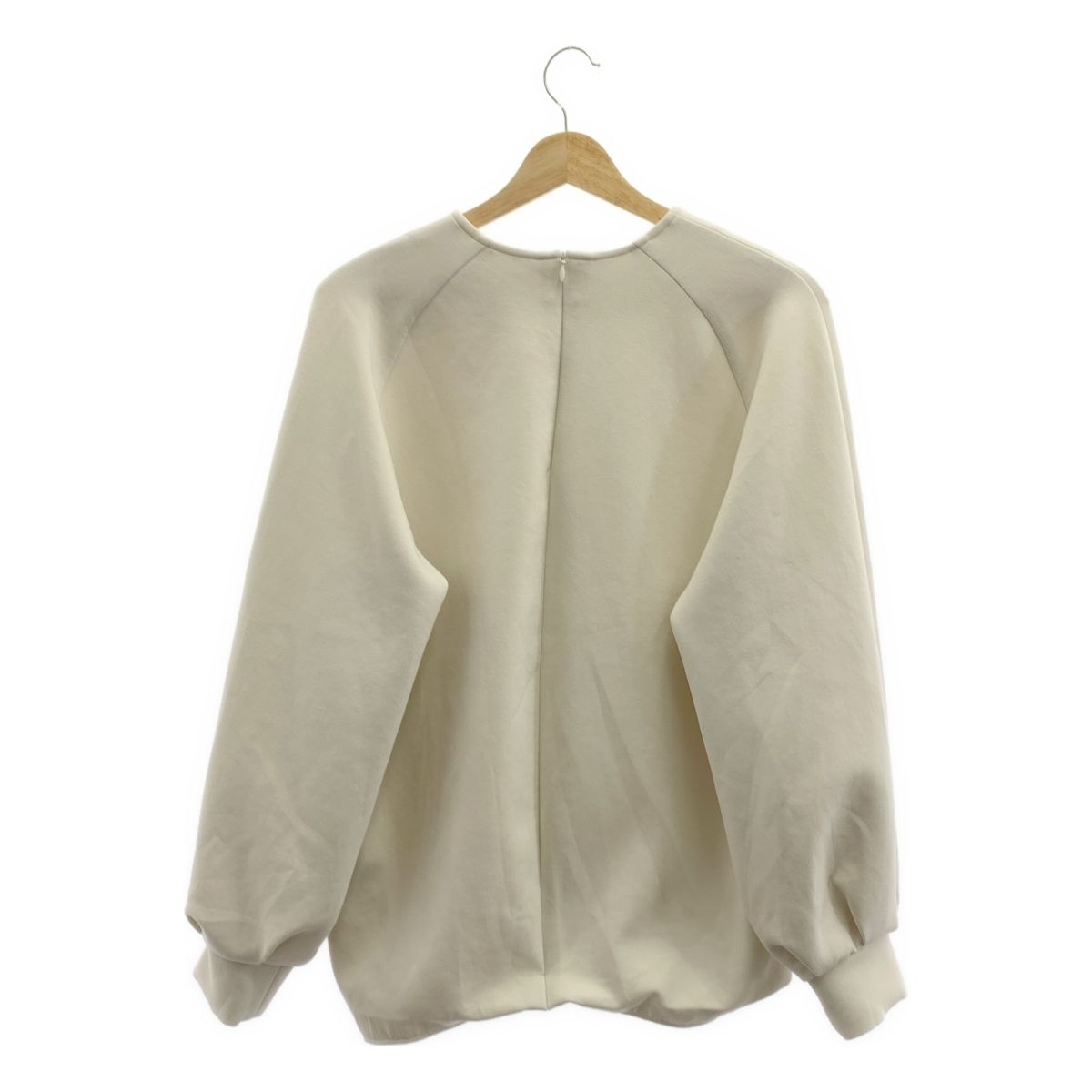 2024✨MUSE dumblefitクルーネックプルオーバー ホワイト 美品 追加