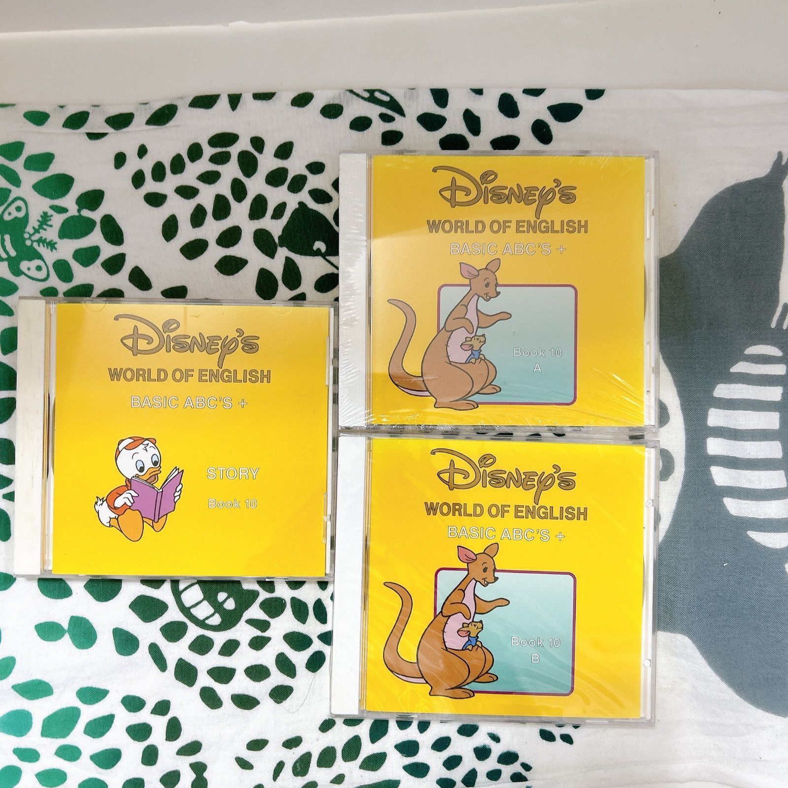 DWE Disney's World of English Basic ABC's＋ Book 4 5 6 10 11 12