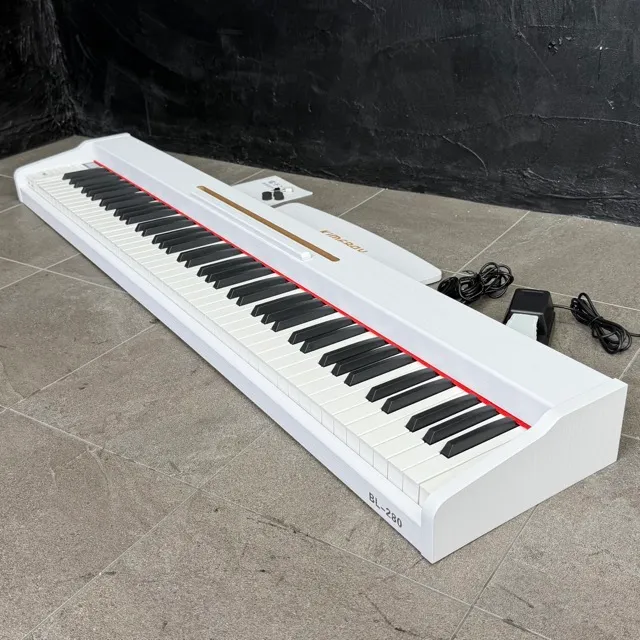 2026年最新】KIMFBAYの人気アイテム - メルカリ