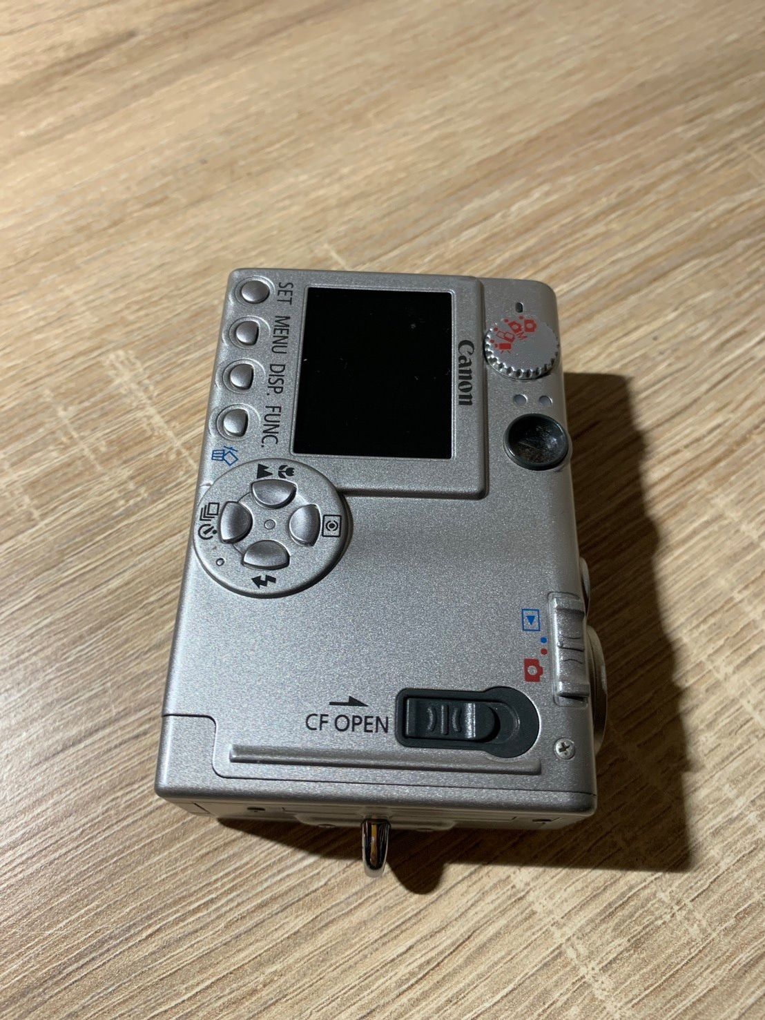 8427 Canon IXY DIGITAL 400 シルバー デジカメ ジャンク品 - メルカリ