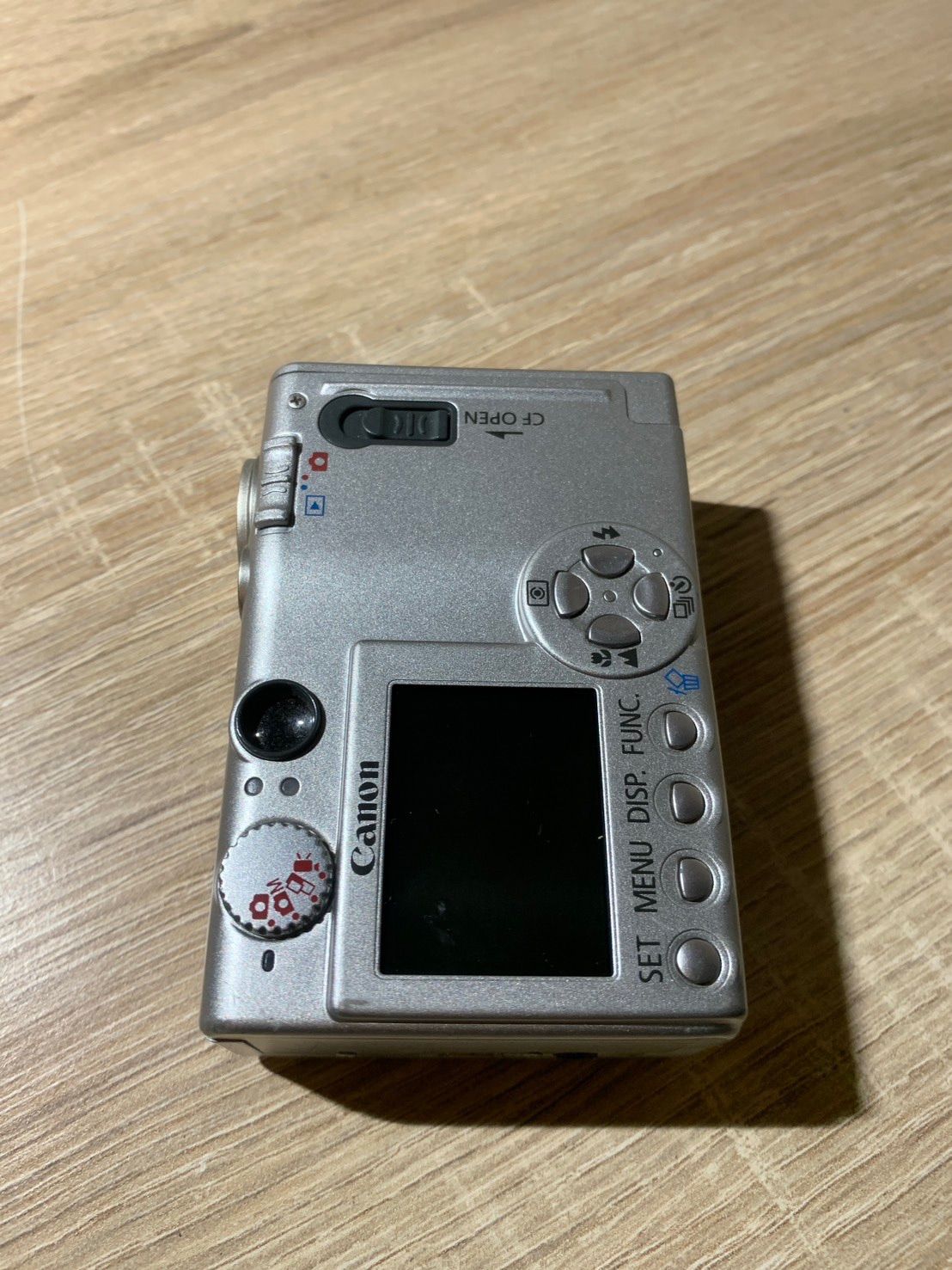 8427 Canon IXY DIGITAL 400 シルバー デジカメ ジャンク品 - メルカリ