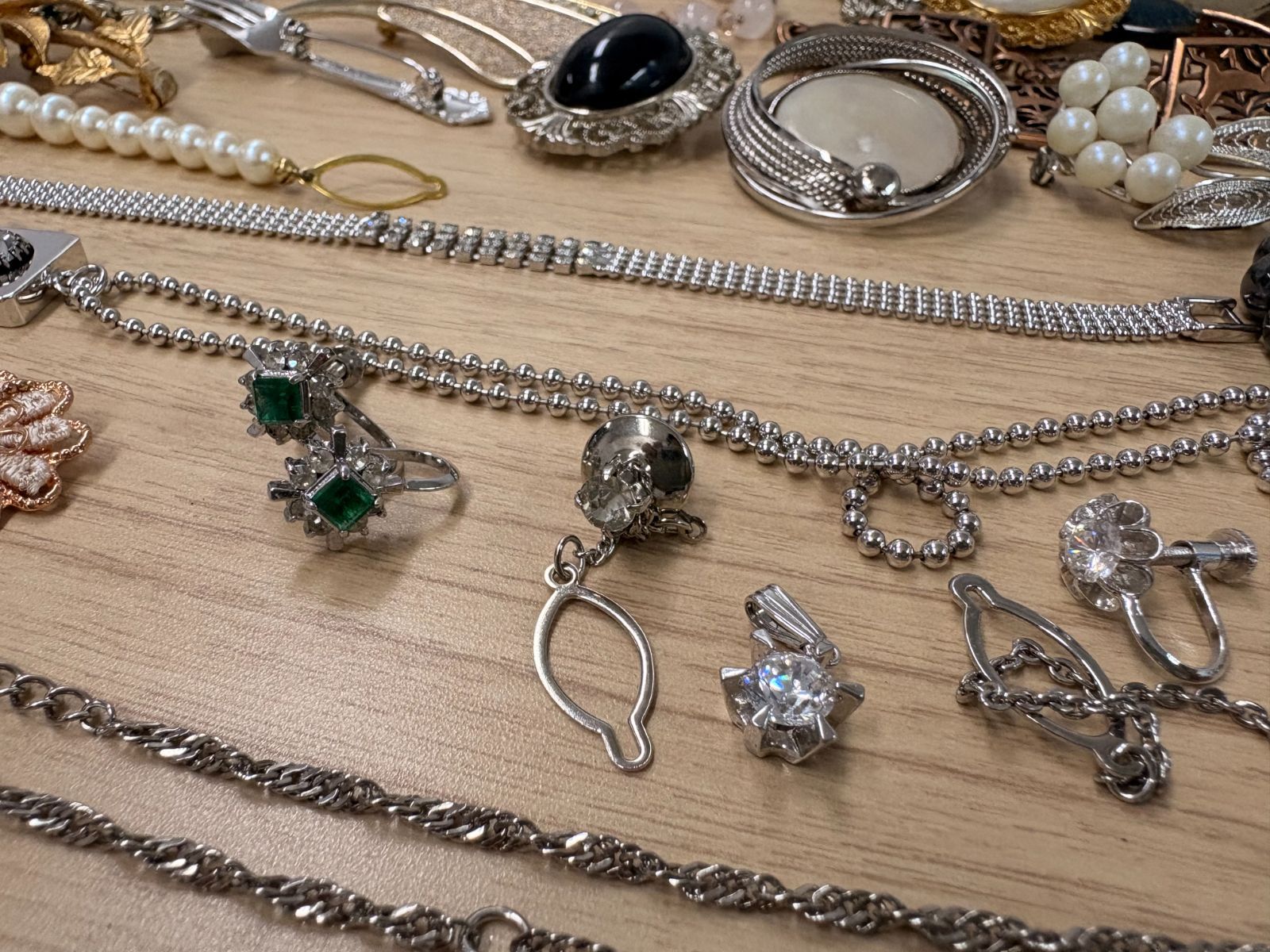 遺品整理・まとめ売り】アクセサリー ジュエリー ネックレス - メルカリ