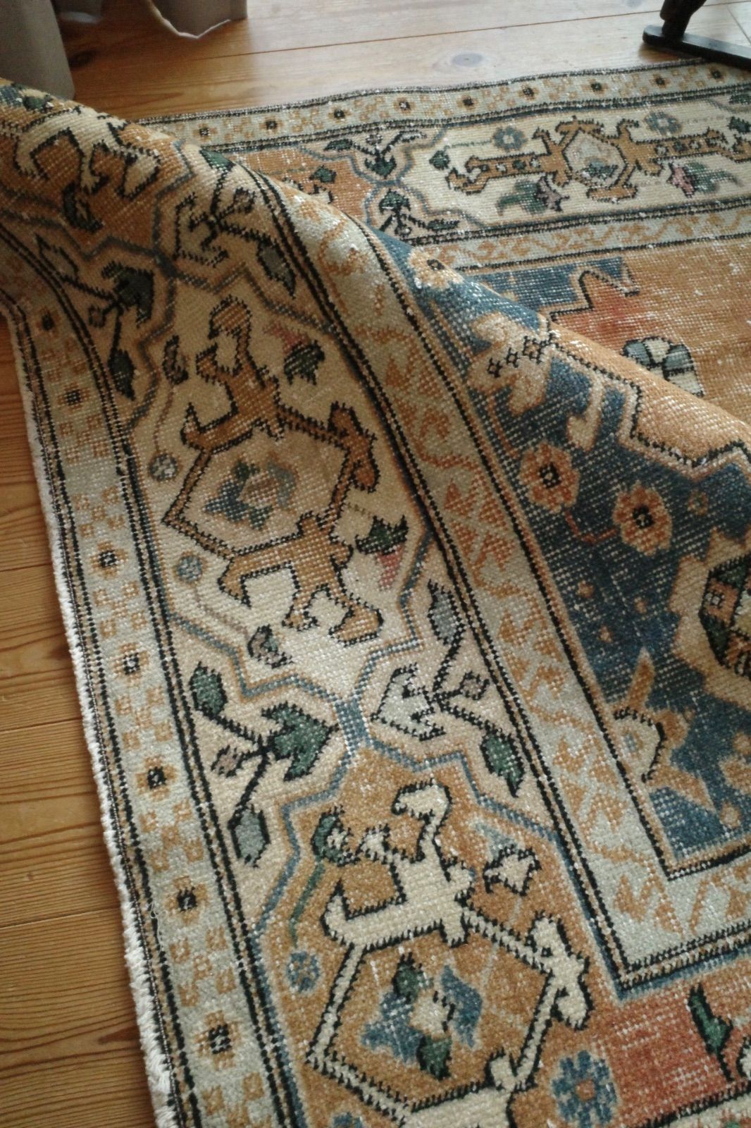 トルコ ヴィンテージラグ ペールオレンジ - メルカリ