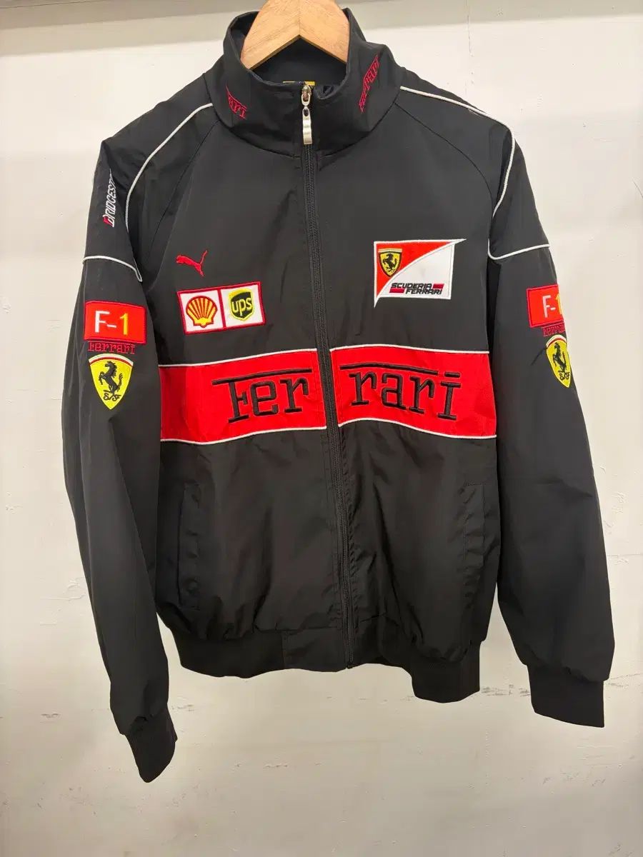Ferrari F1 ブラック レーシング ジャケット - メルカリ