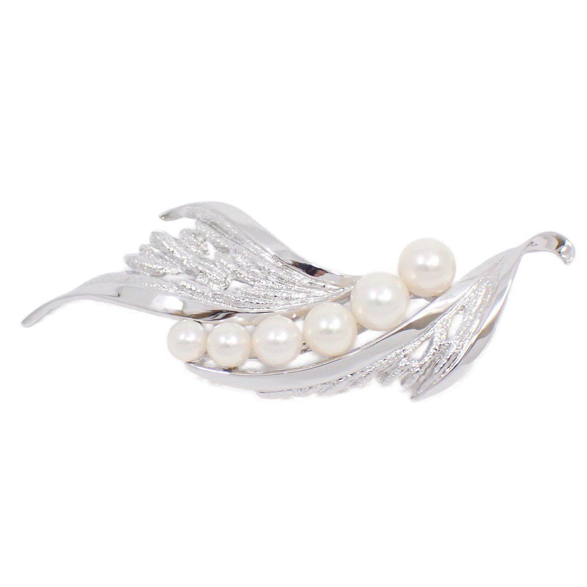 美品】MIKIMOTO ミキモト リーフモチーフ ブローチ シルバー/パール6粒