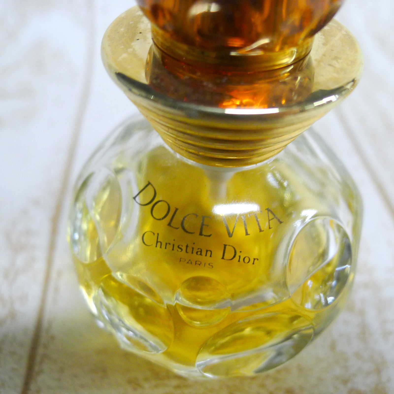 Christian Dior クリスチャン・ディオール 香水 ドルチェヴィータ