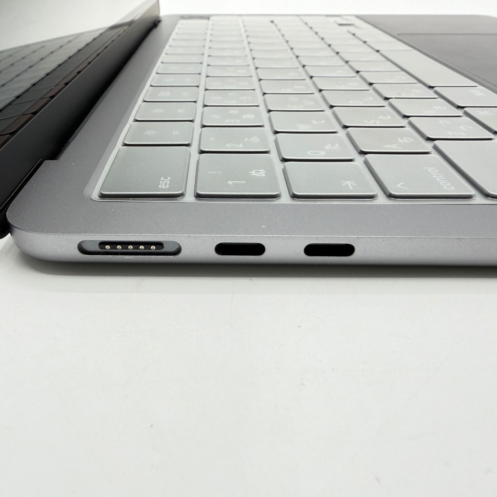 充放電回数14回】 Apple MacBook Air M3 13インチ A3113 16GB SSD