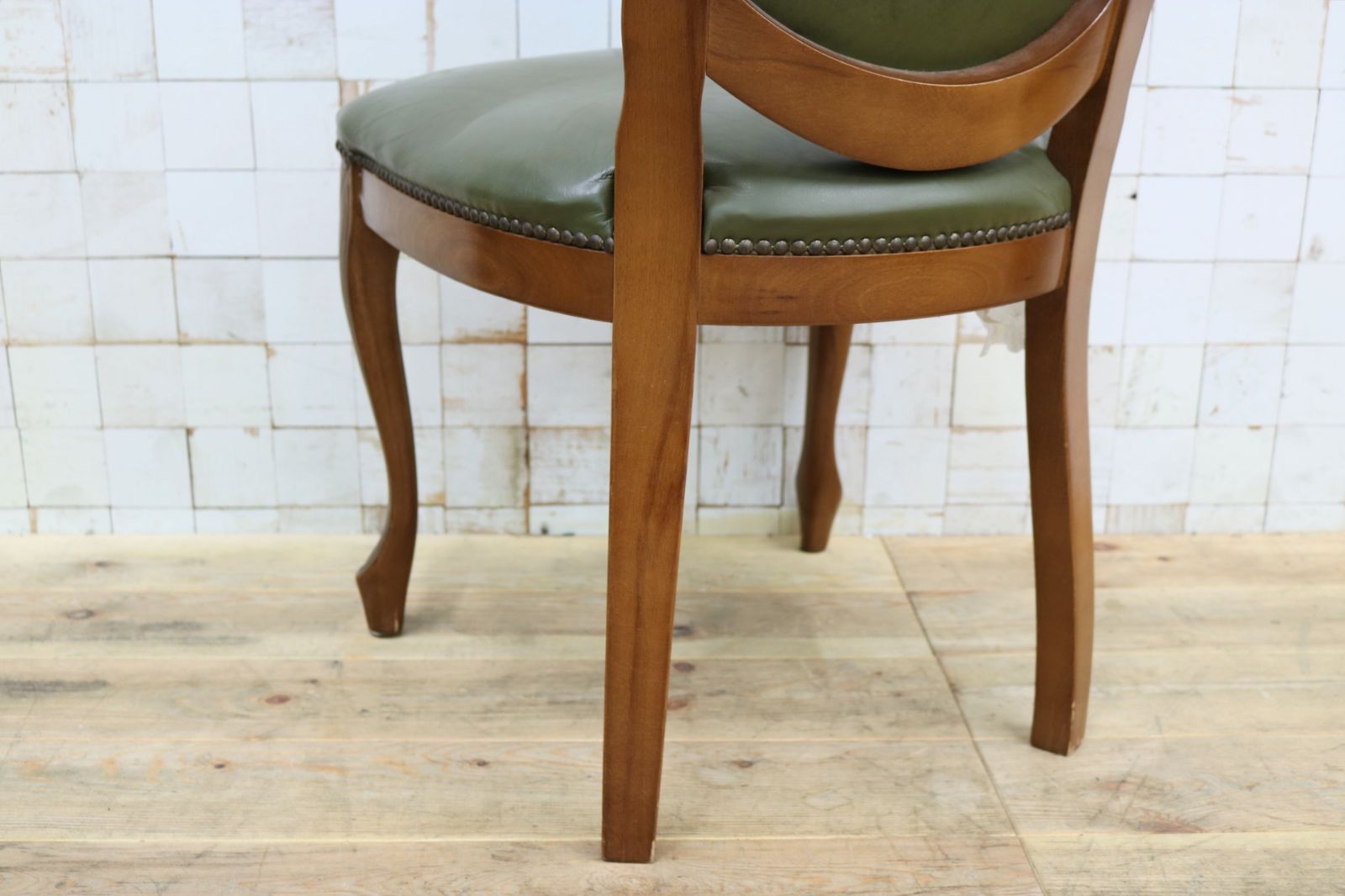 GMIK882A○イタリア ダイニングチェア 食卓椅子 アームレスチェア