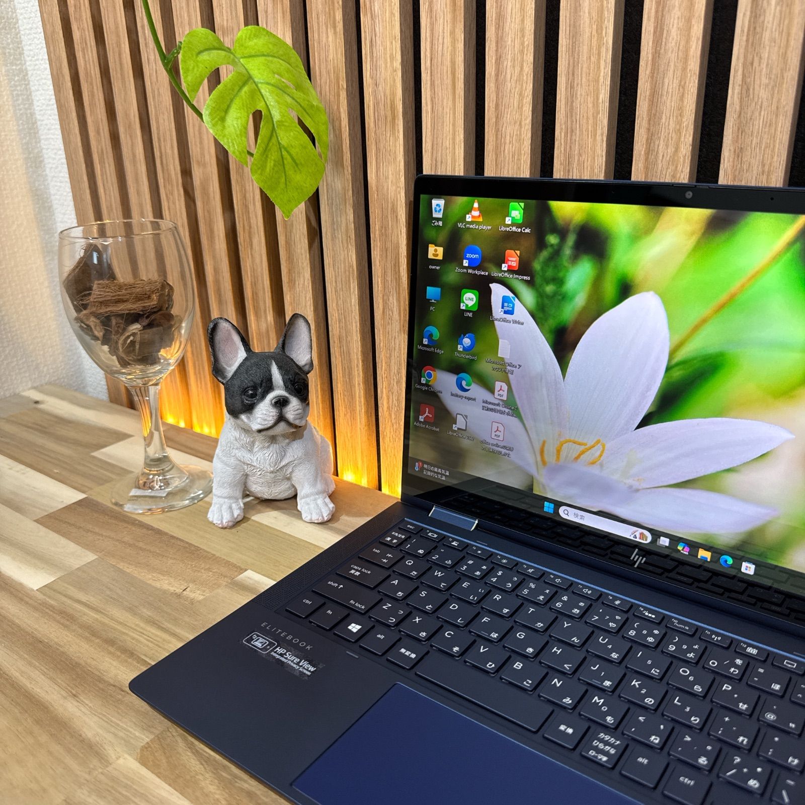 公式ショップ限定価格❣️/ 極美品《2in1モデル》LTE【HP Elite