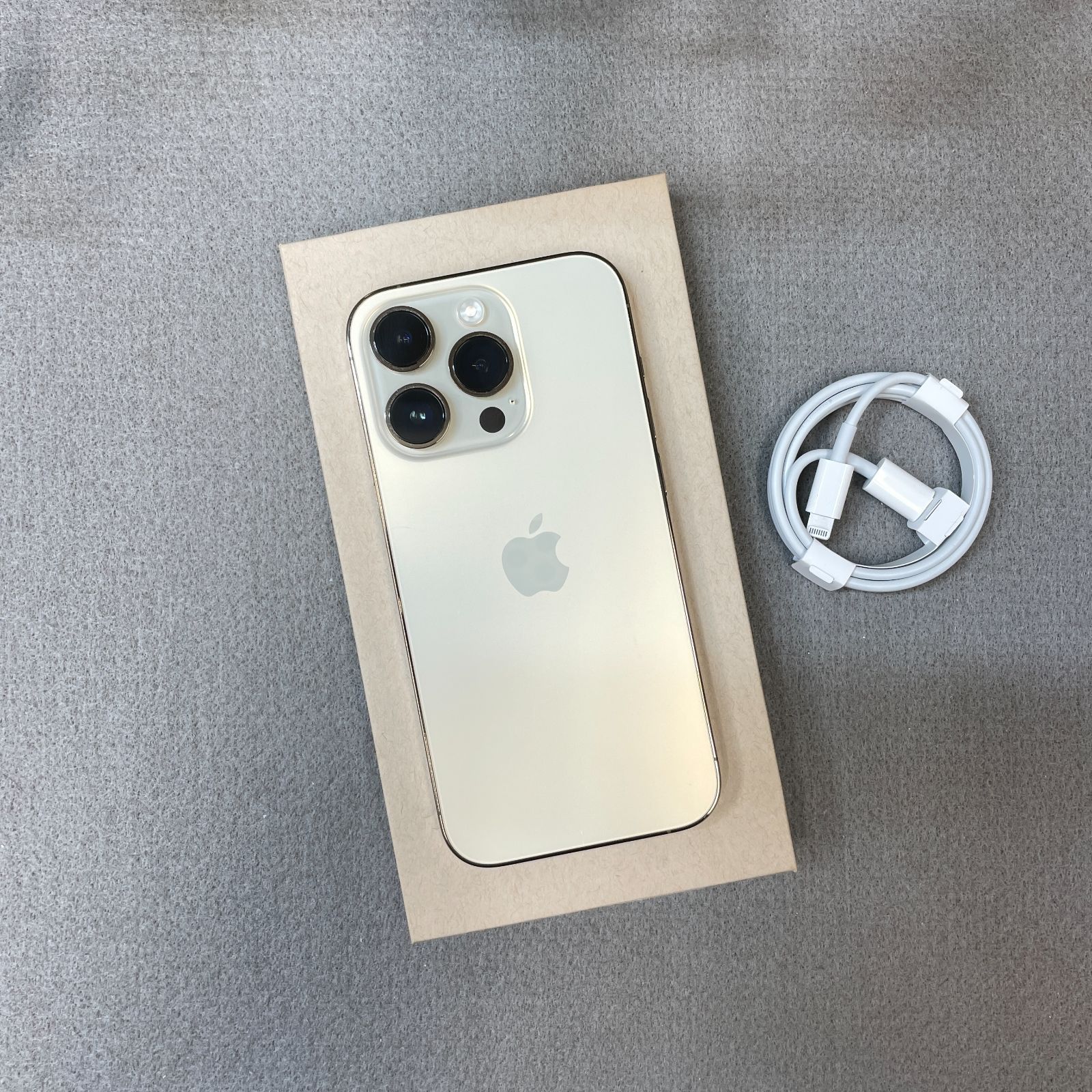 iPhone 14Pro 256GB ゴールド国内版SIMフリー送料無料 - メルカリ