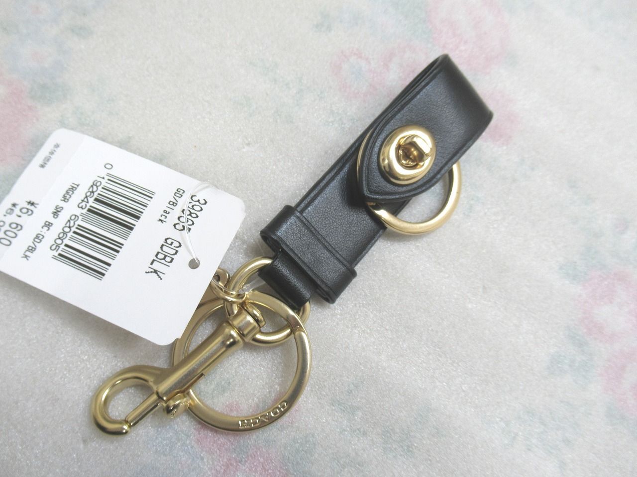 新品未使用 COACH コーチ トリガー スナップ バッグ チャーム