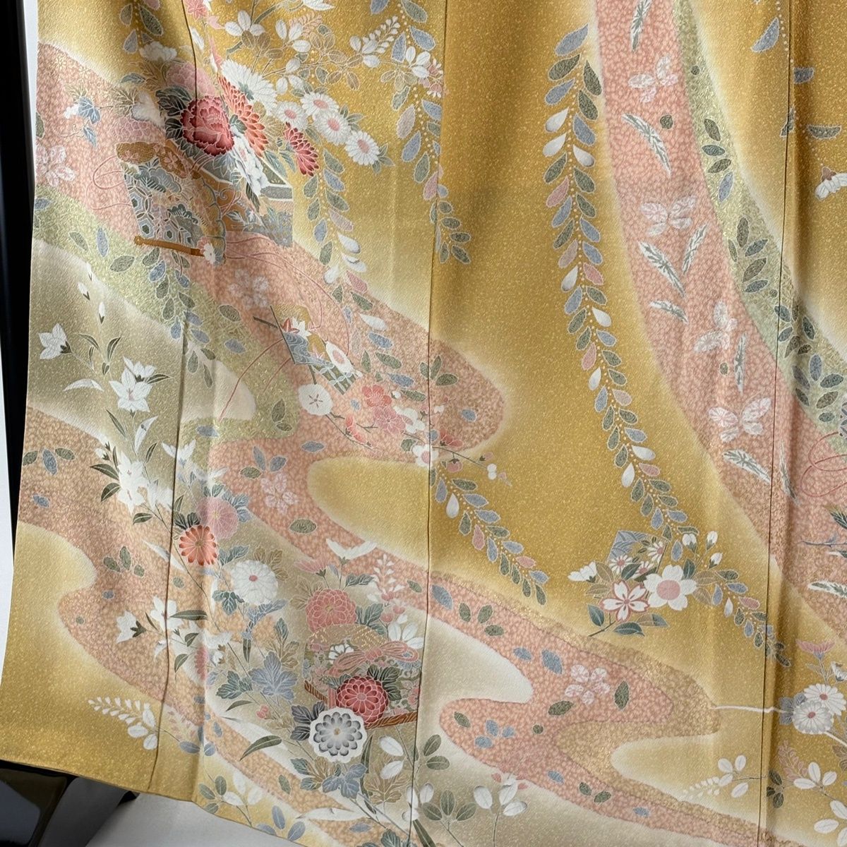 美品】 訪問着 身丈165cm 裄丈65cm M 袷 桧扇 草花 金彩 ぼかし 黄土色
