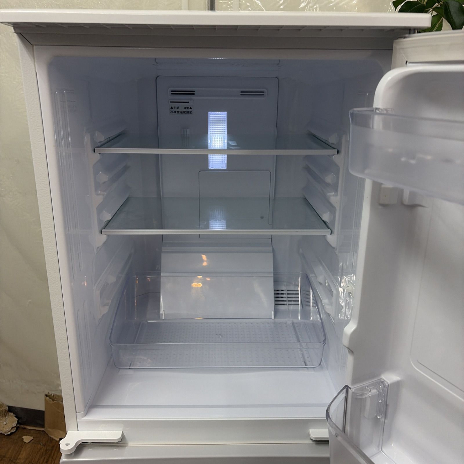 名古屋市近郊配送設置無料 】R629 ☀️ SHARP / シャープ 冷蔵庫 (137L