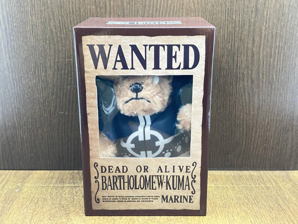 ONE PIECE ワンピース バーソロミュー・くまべあ ぬいぐるみ - メルカリ