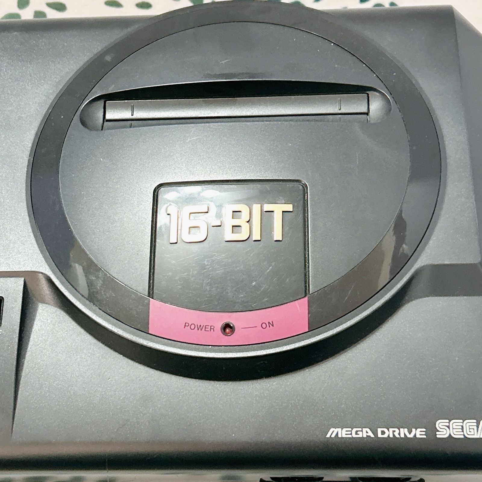 セガ メガドライブ 本体のみ 初代 SEGA MEGA DRIVE 16-BIT 動作確認済