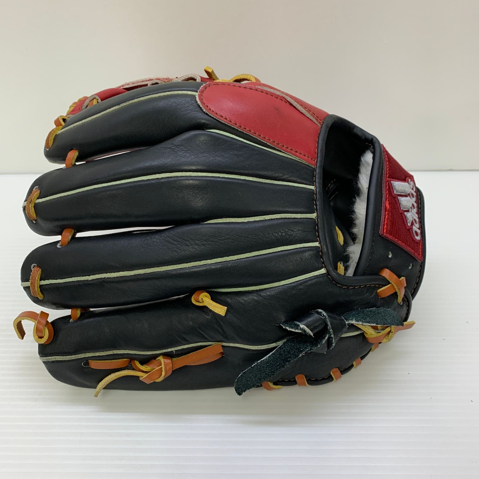 軟式用グローブ✨アディダスプロフェッショナル✨BID48✨内野 liner_ety92