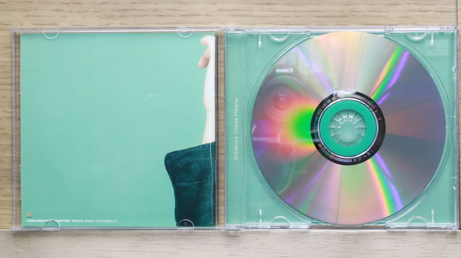 中古CD☆宇多田ヒカル/Hikaru Utada□ Distance （台湾盤