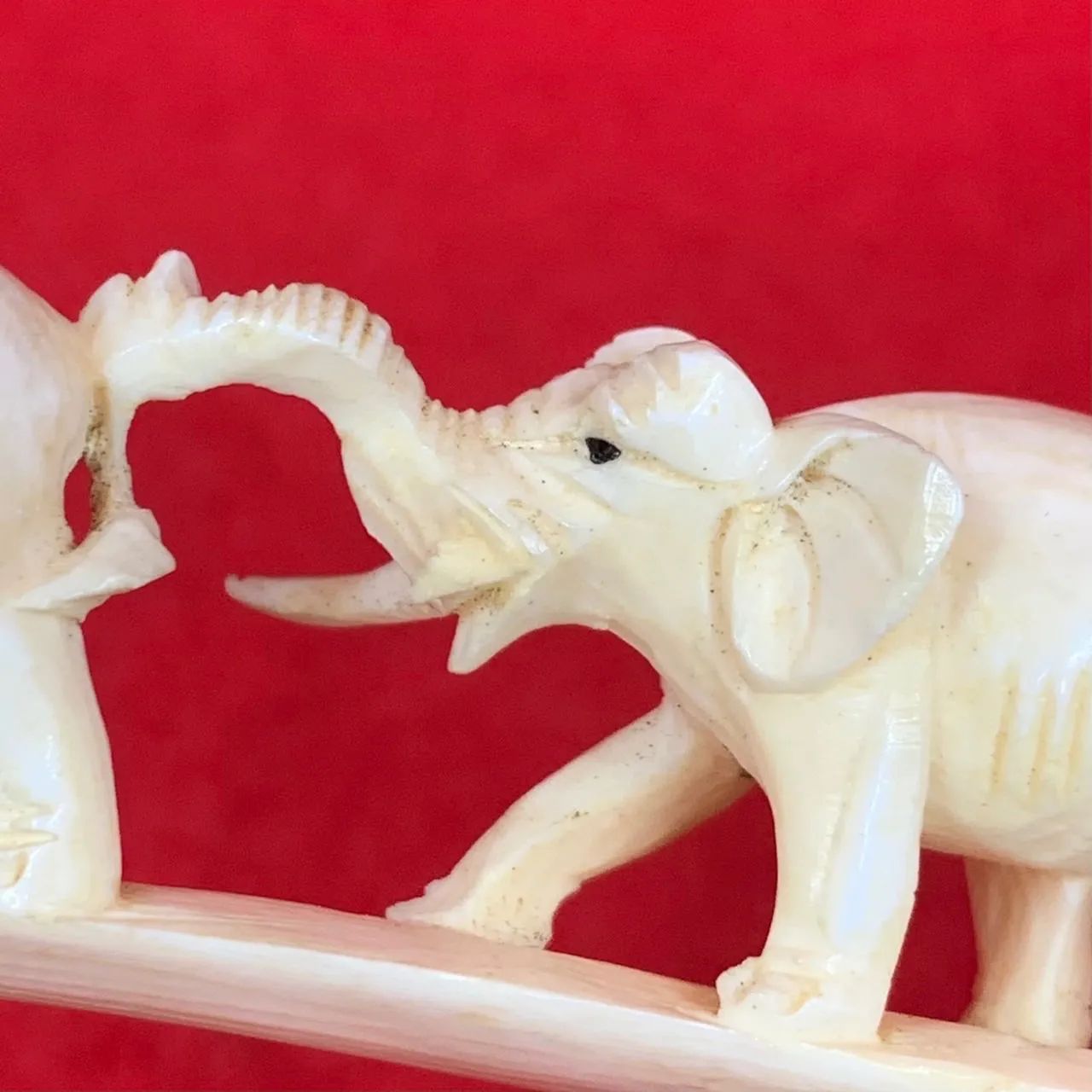 象牙風 象 ゾウ置物 6頭 マンモス 彫刻 J-3 - メルカリ