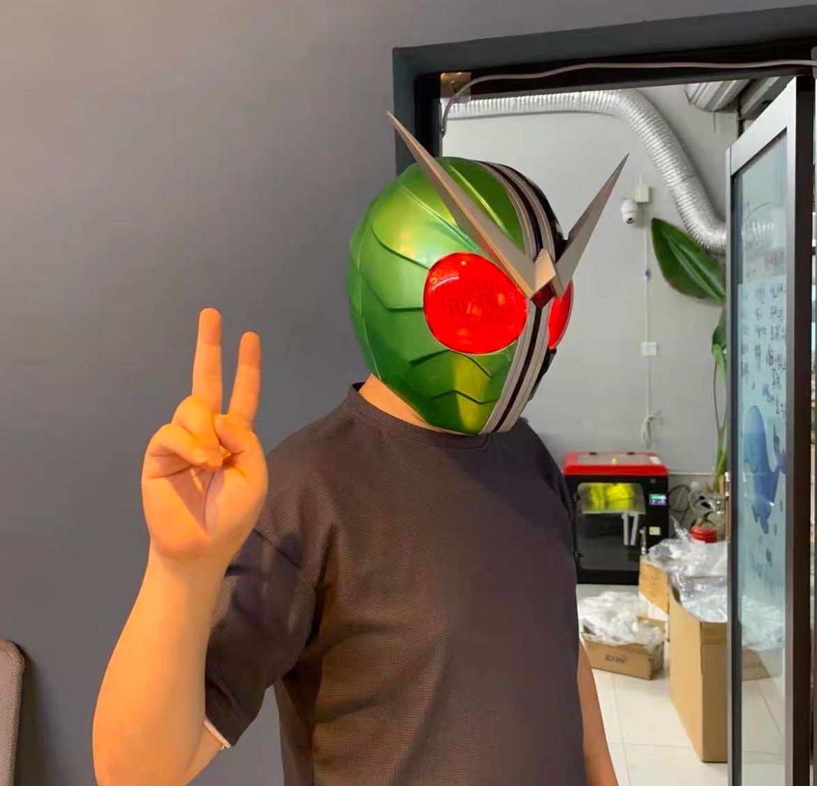 ミ*ン様 仮面ライダーゼッツ マスク コスプレ コスプレ】ゼッツ作って