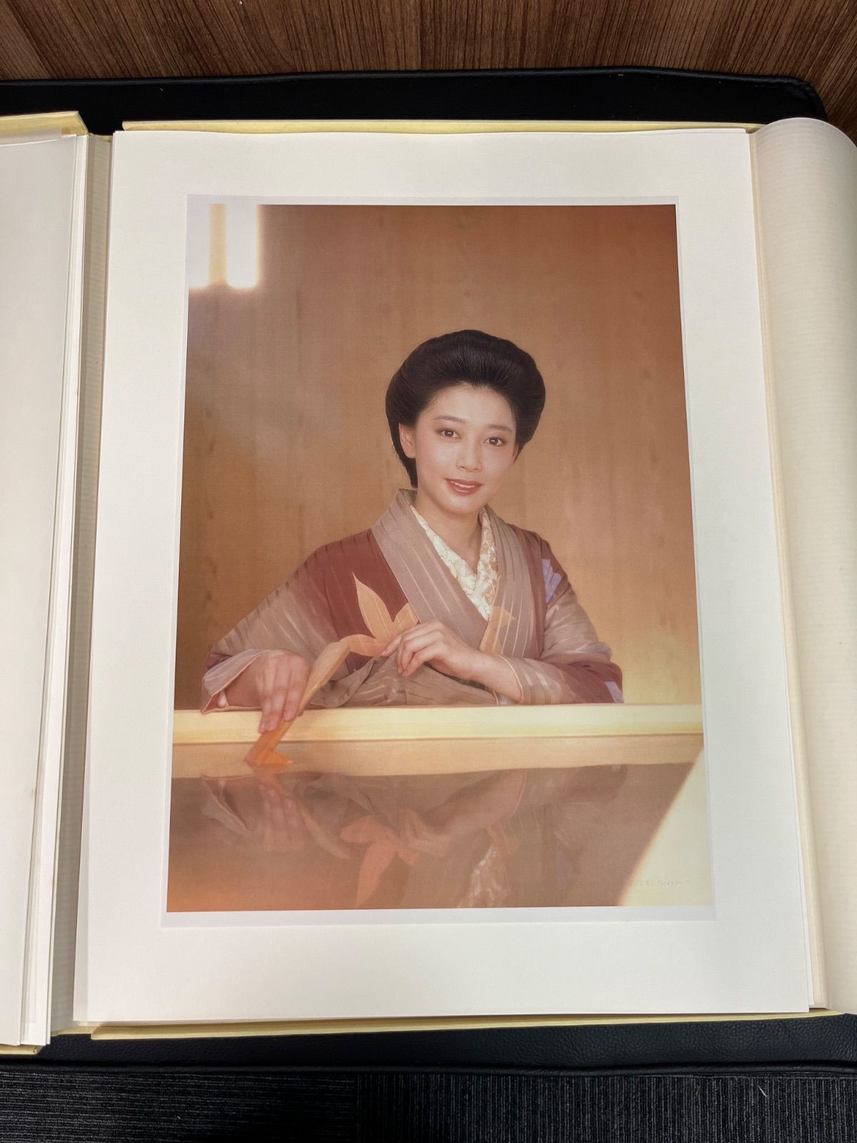 SALE】【非売品】夏目雅子 写真集 夏目雅子Collection キャノン - メルカリ