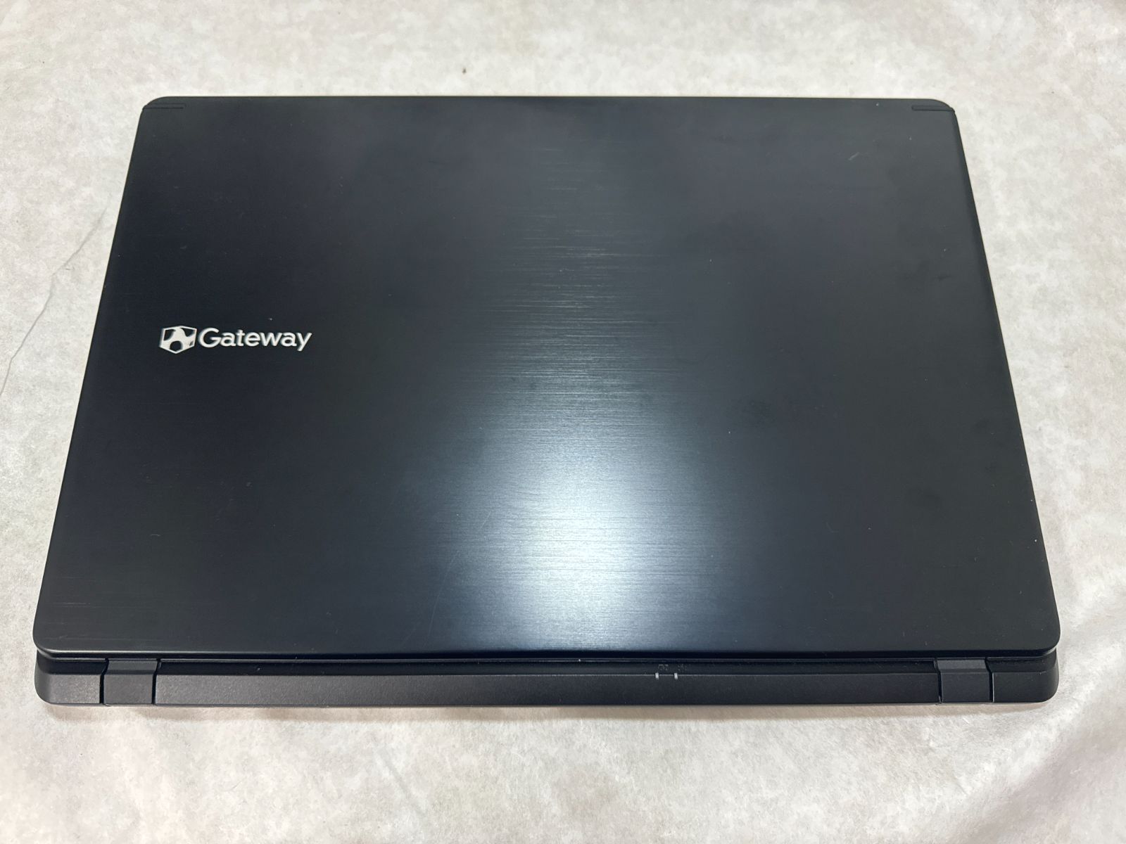 高解像度 爆速 中古ノートパソコン gateway N18W2 FullHD Core i5