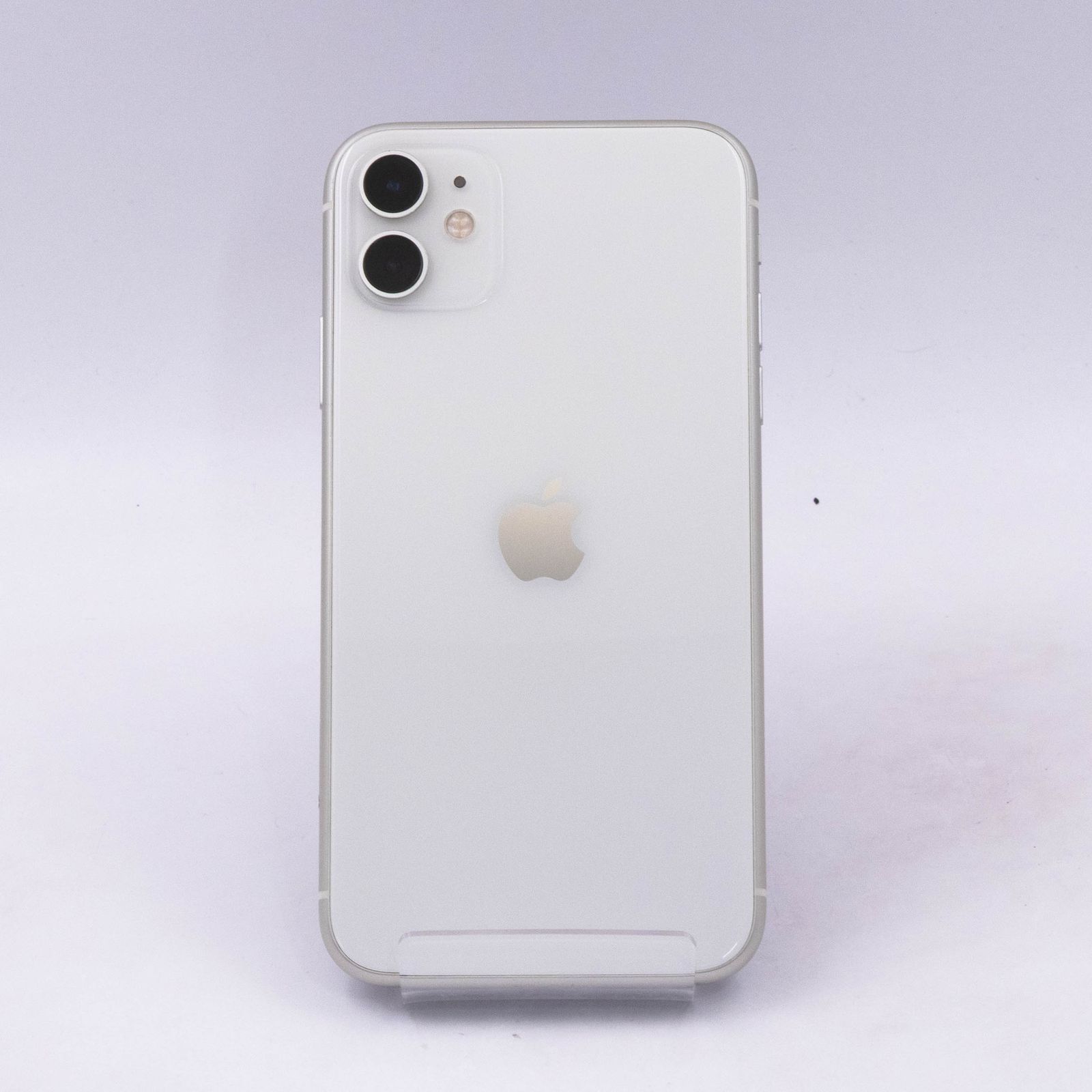 iPhone 11 128GB ホワイト MWM22J/A バッテリー90% - メルカリ