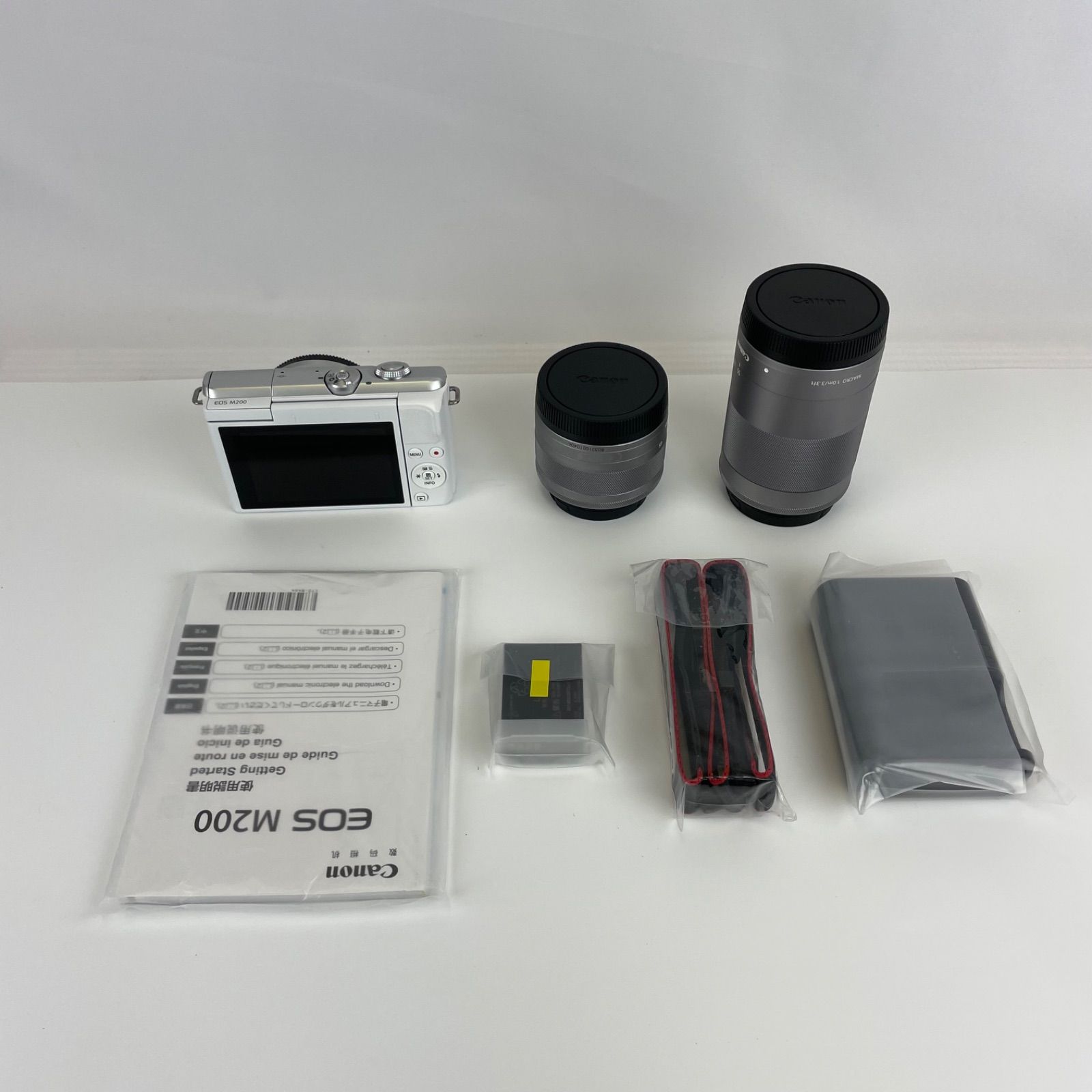 展示未使用品】Canon ミラーレス一眼カメラ EOS M200 ダブルズーム