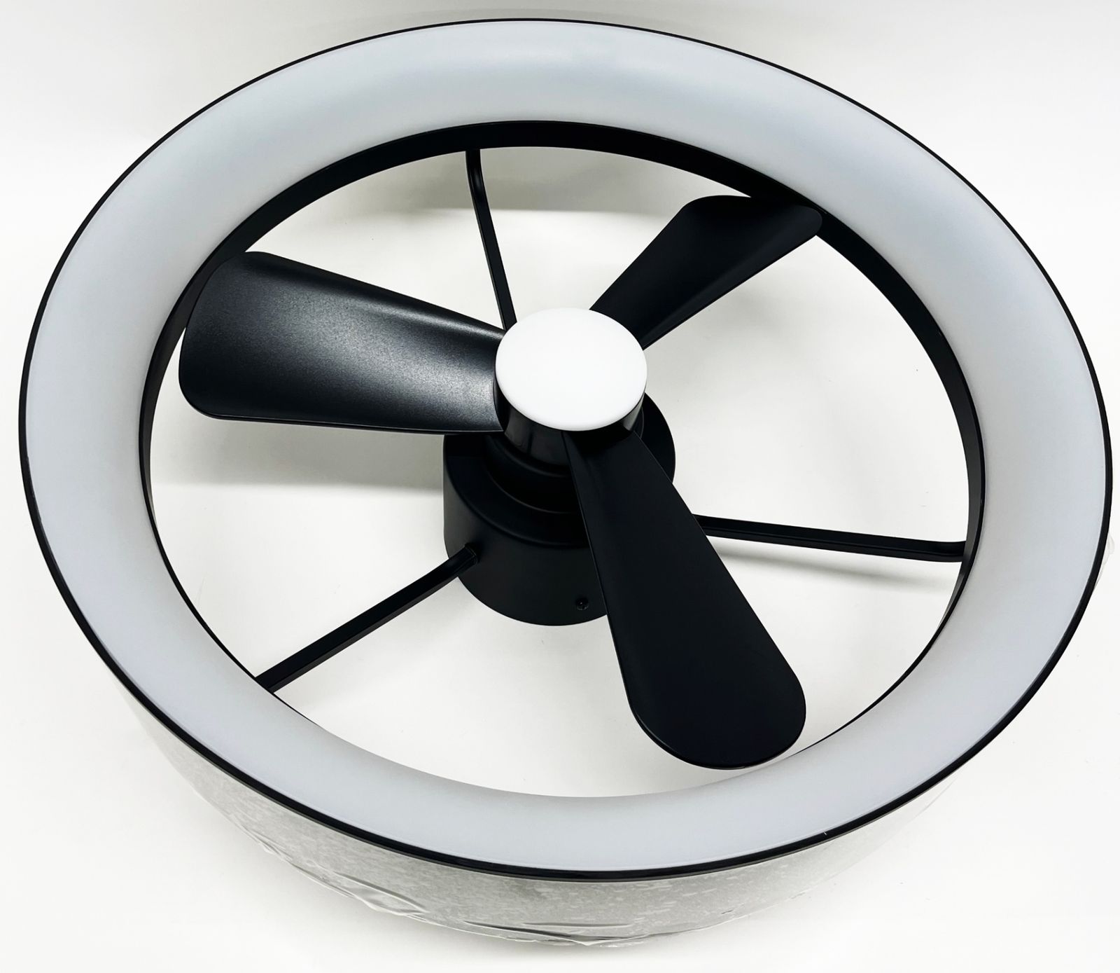 訳あり artika Austin LED シーリングファン FAN-AUR-C4BL 2025年製