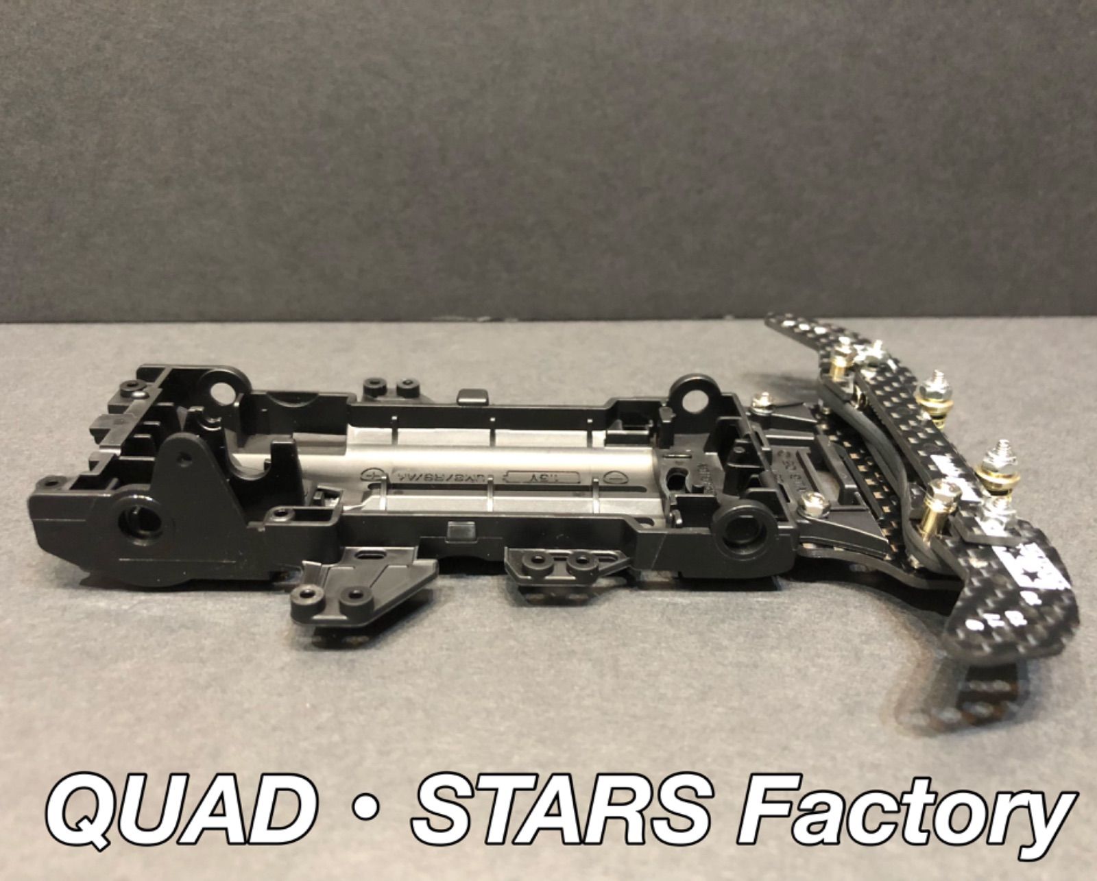 ミニ四駆・VZシャーシ用】2軸ATピボットバンパー J-CUP2021／フル