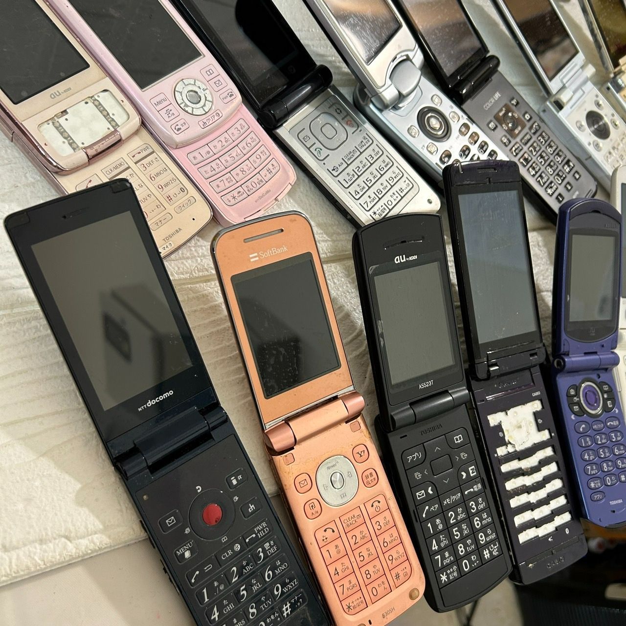 I【ジャンク】ガラケー 26台 まとめ売り ガラパゴス携帯 昭和 レトロ