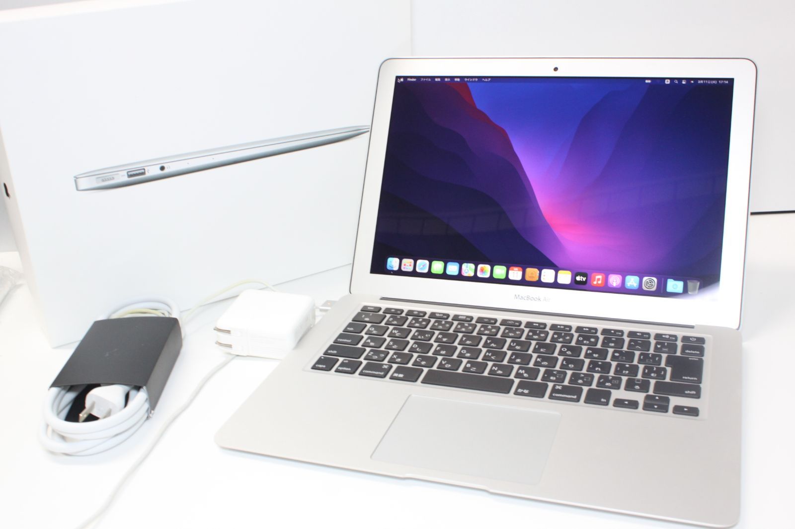 MacBook Air 13inch シルバー 256GB 初期化済み MacBook Air 13inch