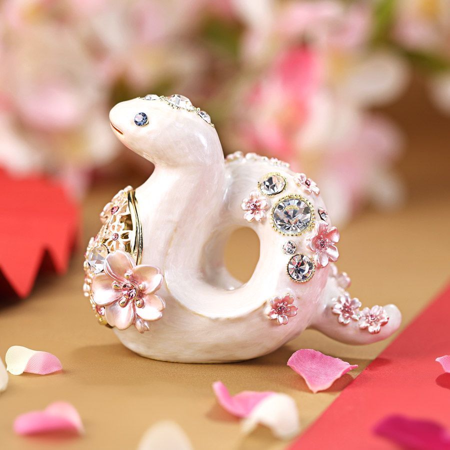 EX630-1【正規品】＜桜小蛇＞白蛇 巳年 干支の置物 ジュエリーボックス