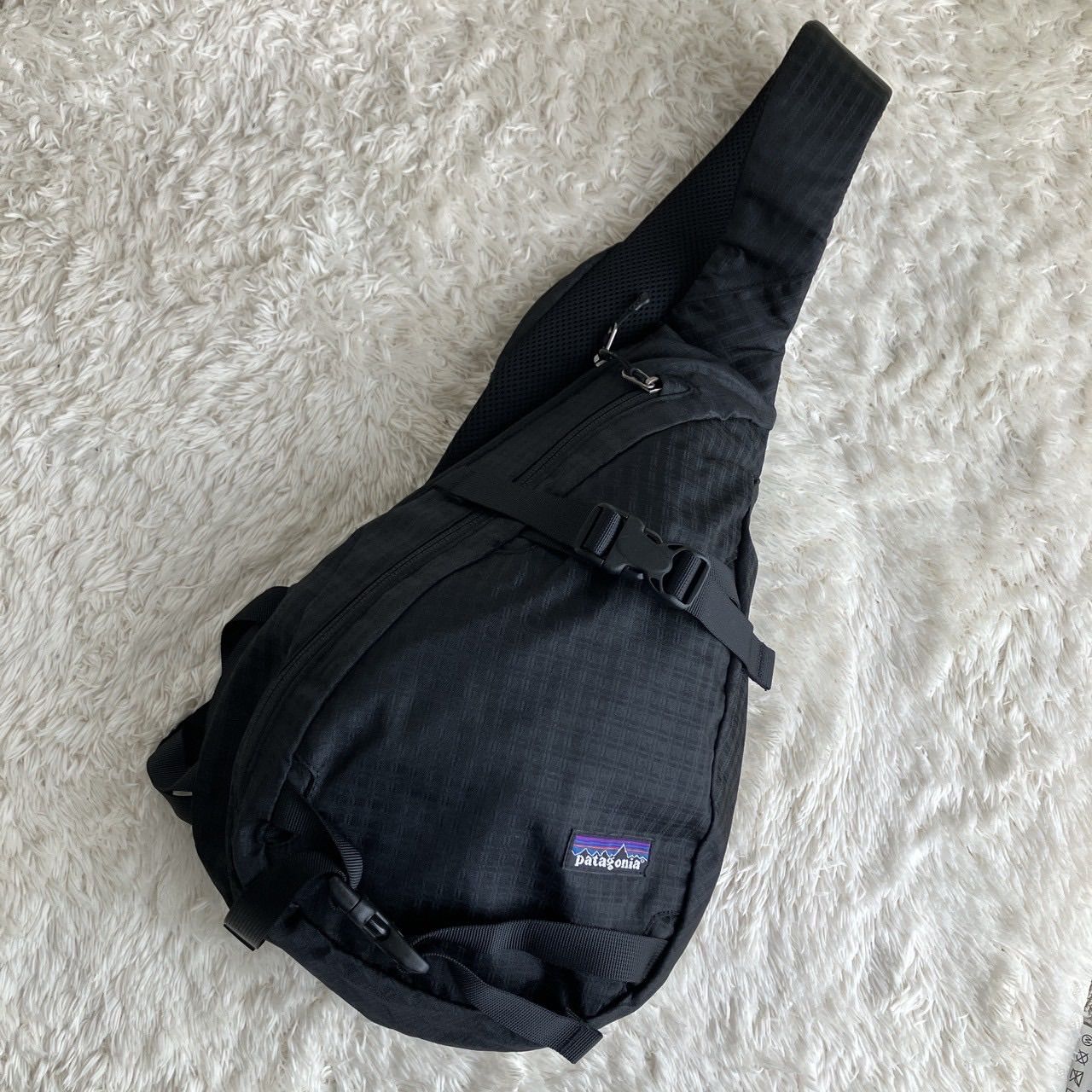美品！廃盤！patagonia スリングバッグ ワンショルダー y2k - メルカリ