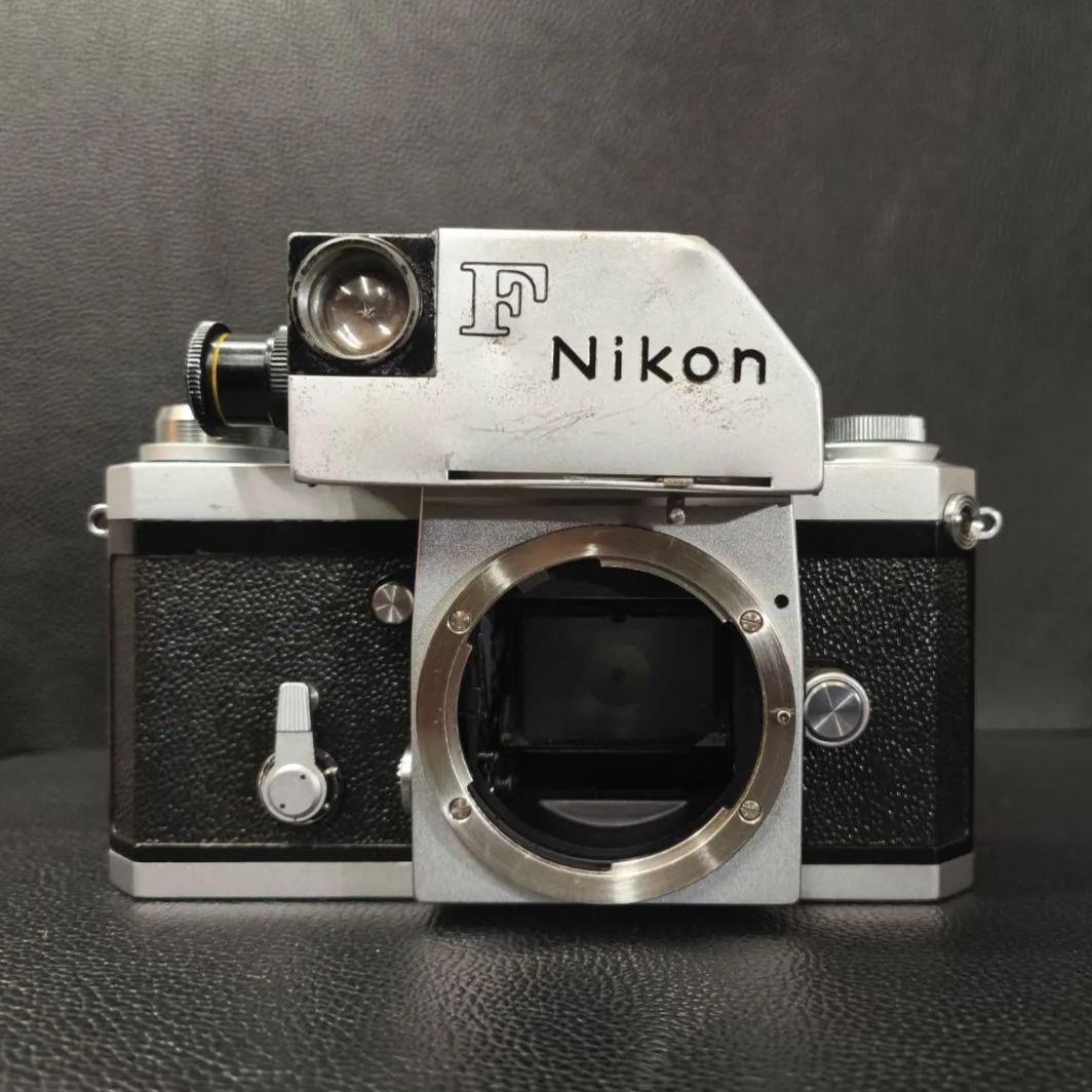 非売品Nikon Nikon 100周年記念 ピンバッジコレクション 100th