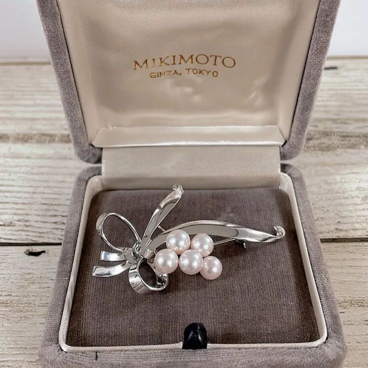 敬宮愛子様 ご愛用 ミキモト パールブローチ - メルカリ