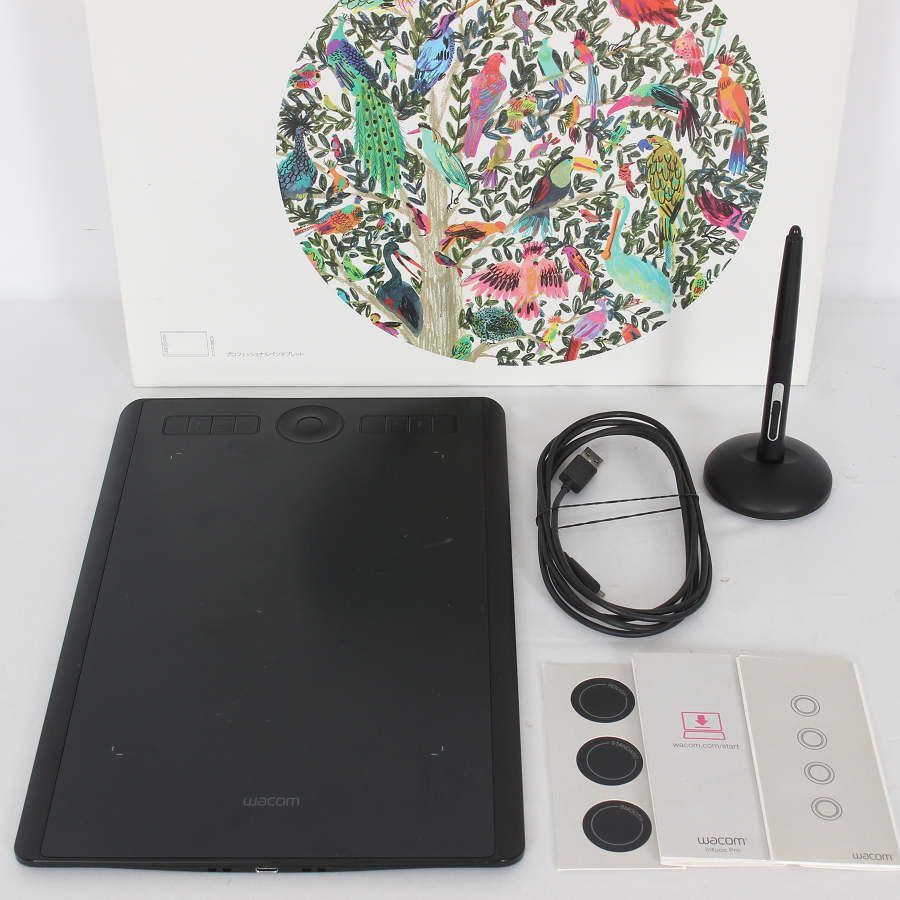 RR22】Wacom Intuos Pro PTH-660 ペンタブ Wacom pen tablet Intuos