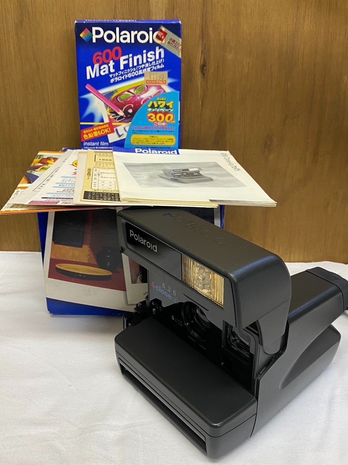 カメラ】ポラロイド636 本体＋未使用フィルムセット／箱・説明書付き