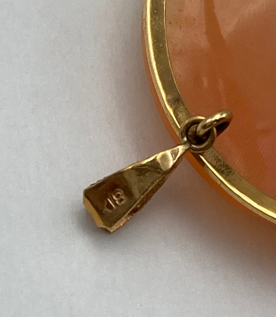 K18 シェルカメオ ブローチ ペンダントトップ 女性の横顔 中古 D4