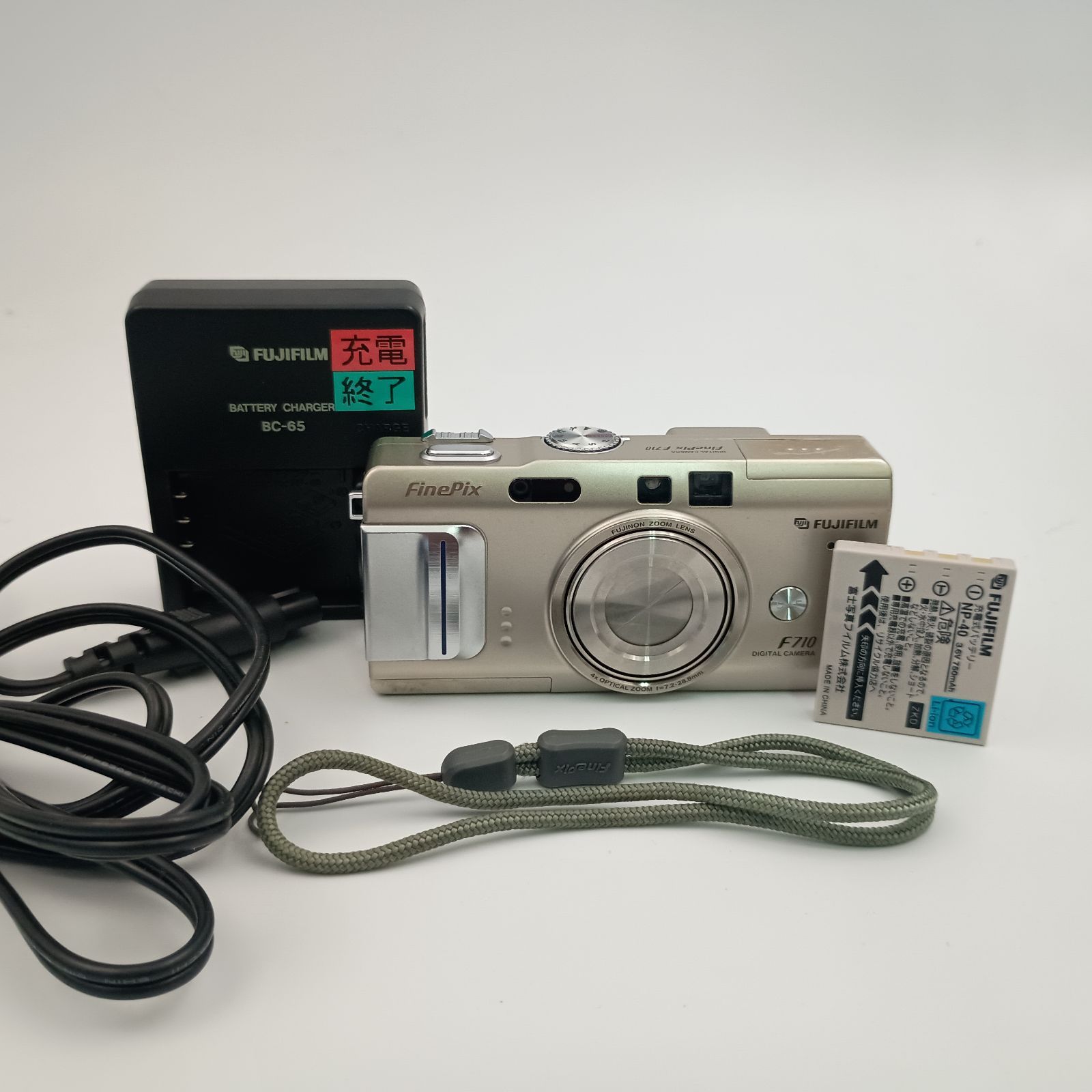 ジャンク】Fujifilm FinePix F710 デジタルカメラ シルバー 【公式通販】